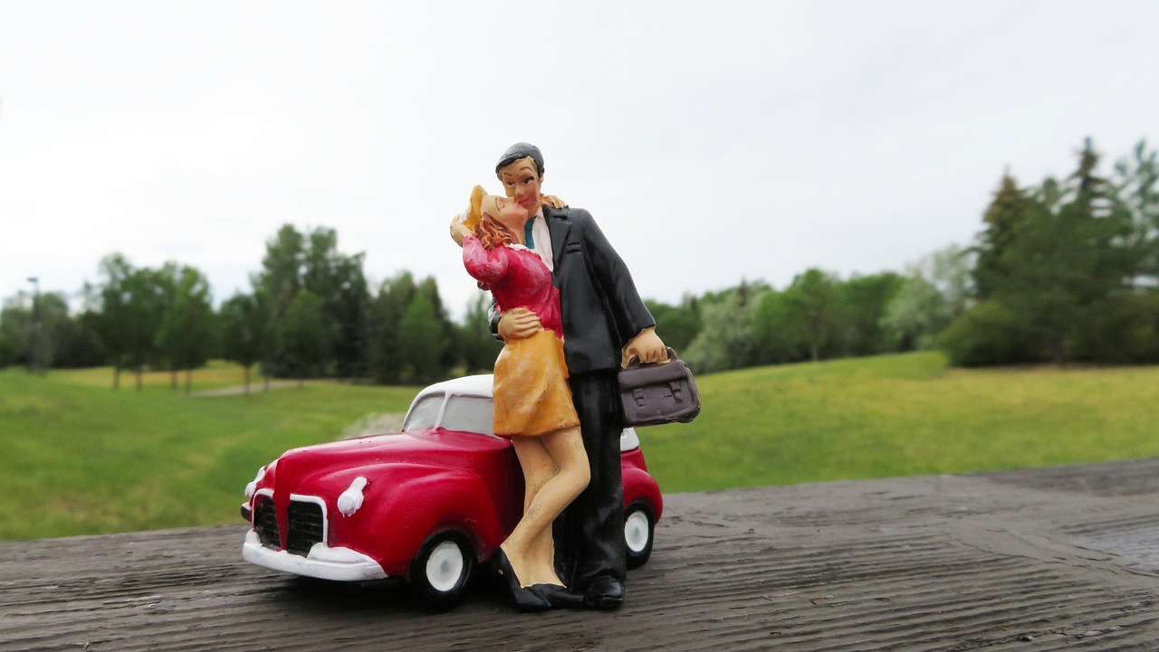 hire a hacker to catch a cheating spouse online